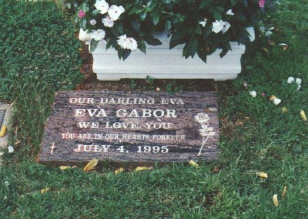 Eva Gabor's Gravesite