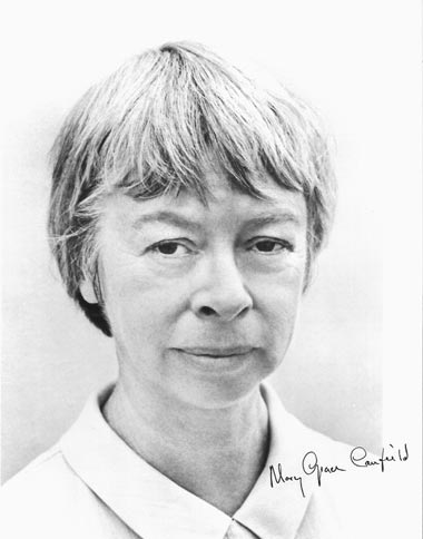 An Autographed Photo of Mary Grace Canfield